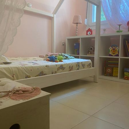 Harmony By The Sea Apartment Chalkida Exterior photo